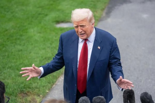 兴泊证券 莫迪为何“硬磕”？